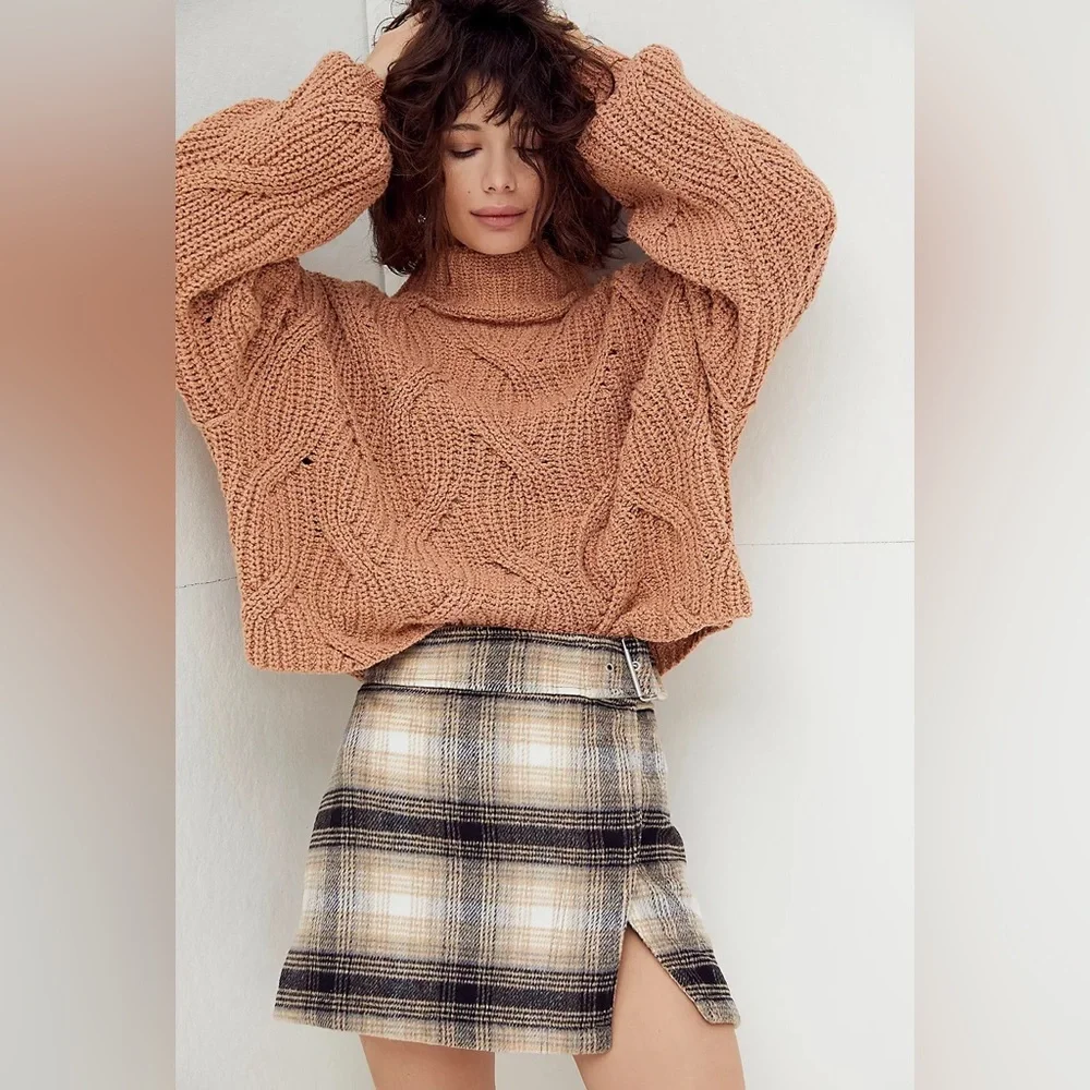 Free People Seasons Change Sweater Size S in Almond - Picture 2 of 13